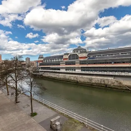 公寓 Central Spot With River View 毕尔巴鄂